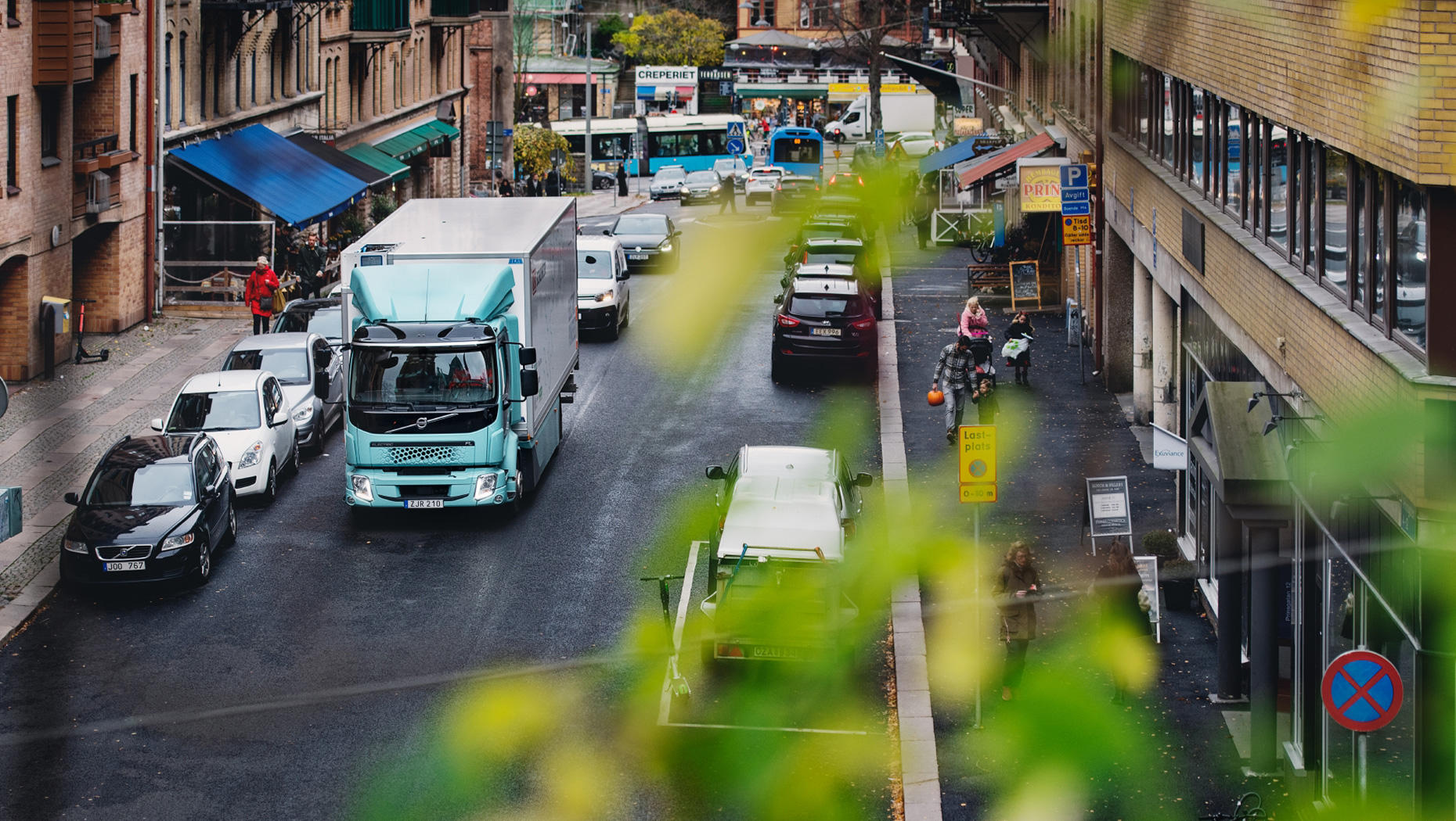 ICA Sweden розпочинає експлуатацію повністю електричної вантажівки Volvo FE Electric