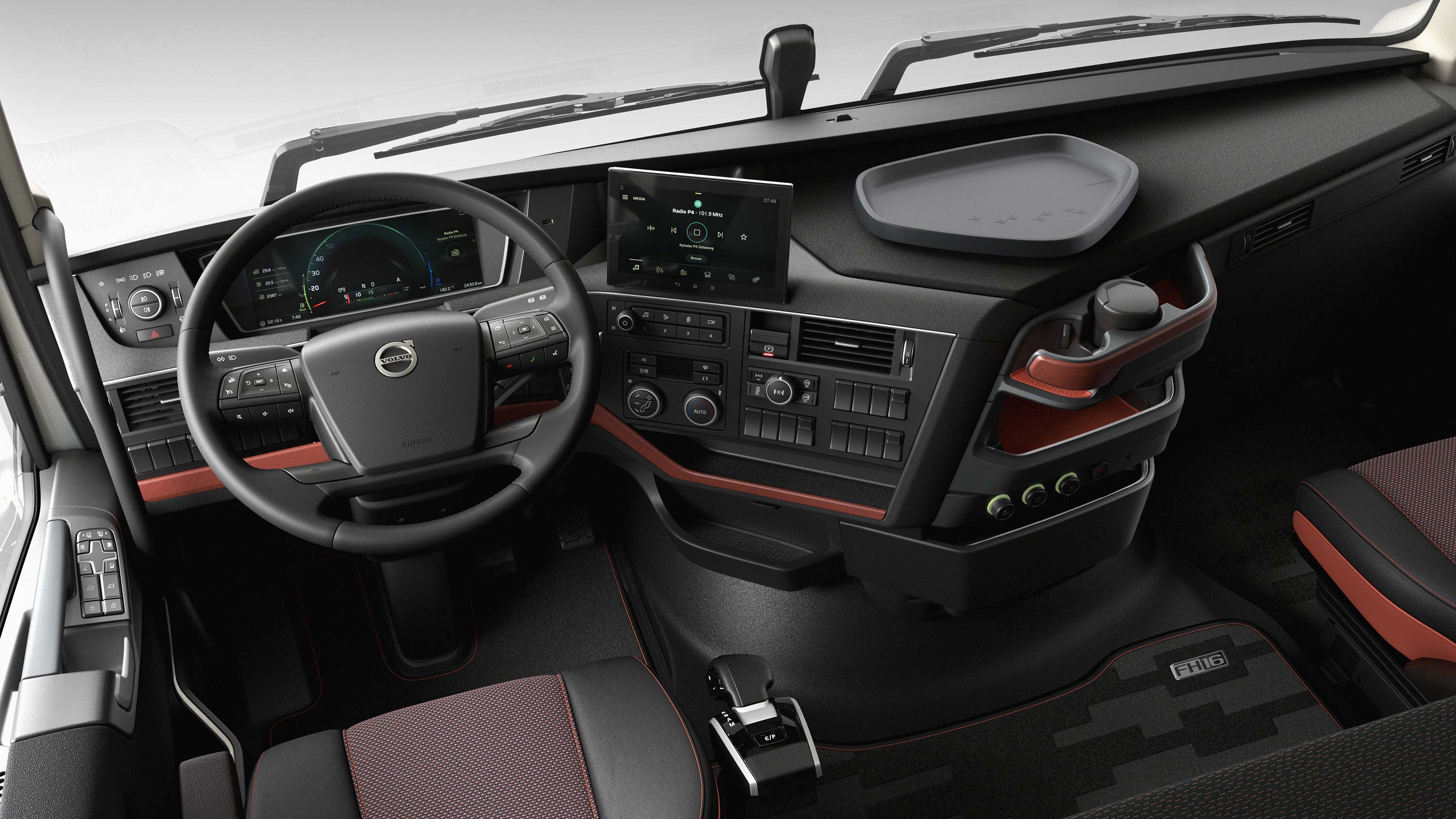 Інтерфейс водія Volvo FH16 дає змогу водієві легко керувати.