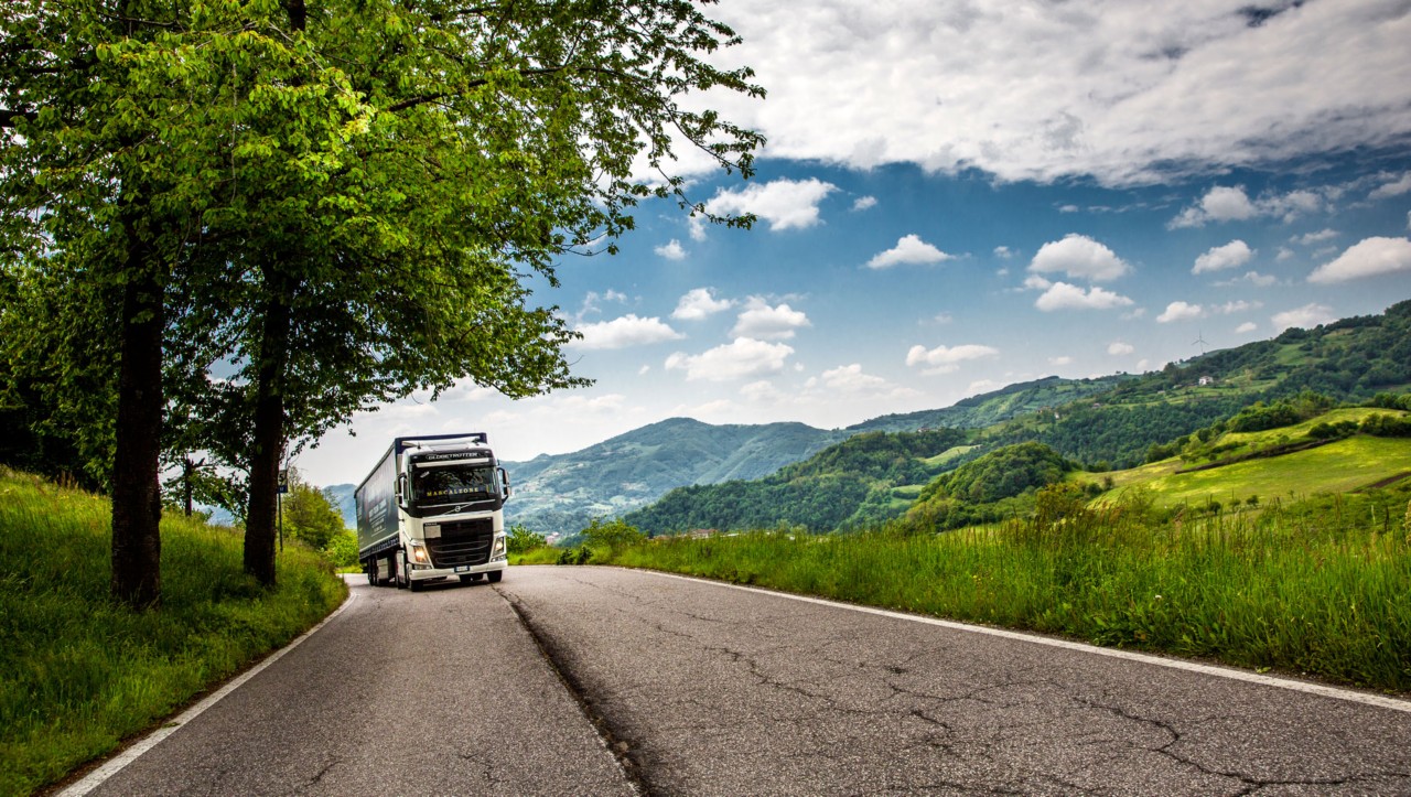 За рік вантажівки Sartori Transporti зазвичай долають 150 000 кілометрів. У компанії очікують, що за допомогою I-Shift з подвійним зчепленням вдасться економити на паливі €2500 на рік з кожної вантажівки. 